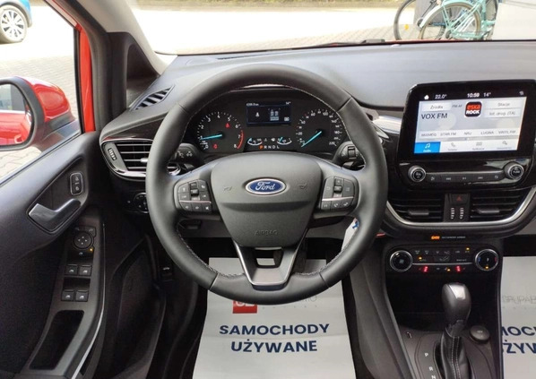 Ford Fiesta cena 89900 przebieg: 4263, rok produkcji 2022 z Poznań małe 596